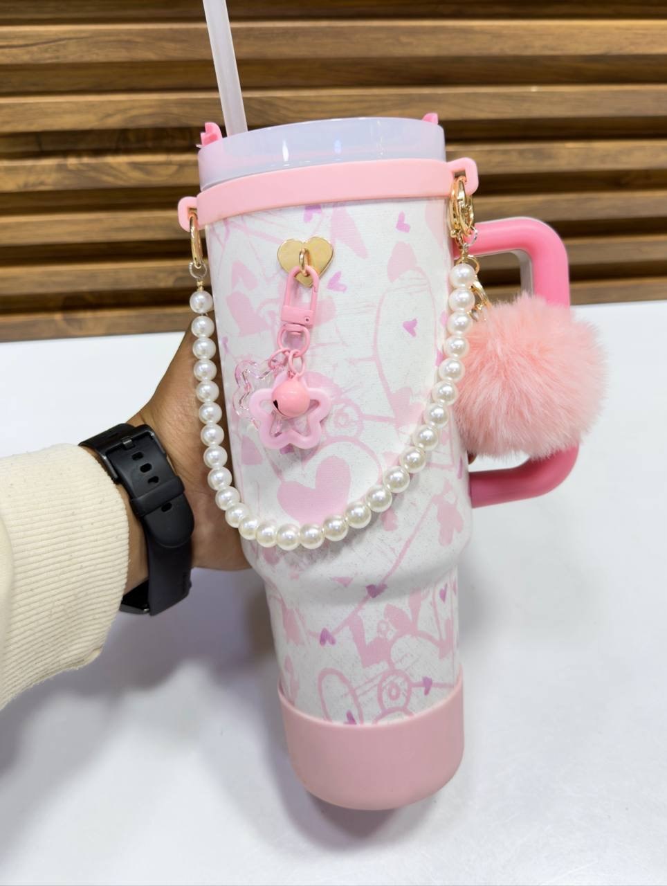 Le Gobelet Isotherme XXL "Édition Coquette" - Blanc & Motifs Roses (Avec Bijoux et Perles)